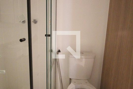 Banheiro de kitnet/studio para alugar com 1 quarto, 30m² em Tucuruvi, São Paulo