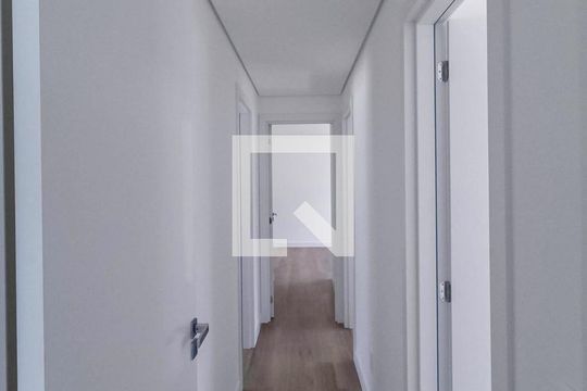 Corredor de apartamento à venda com 4 quartos, 127m² em Castelo, Belo Horizonte