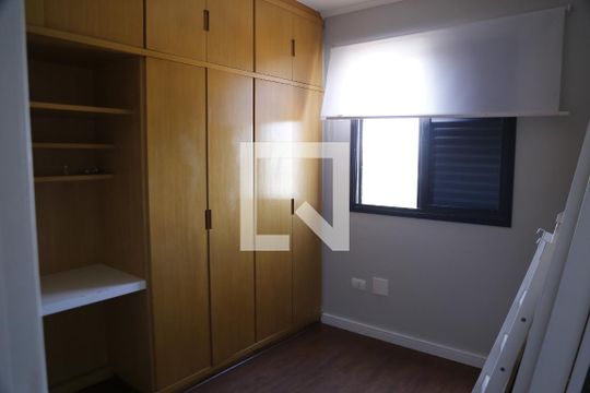 Quarto de apartamento à venda com 2 quartos, 104m² em Piqueri, São Paulo