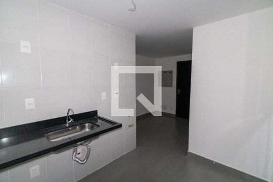 Cozinha e Área de Serviço de apartamento para alugar com 1 quarto, 27m² em Vila Gea, São Paulo