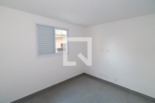Quarto 2 de apartamento para alugar com 2 quartos, 47m² em Vila Gea, São Paulo