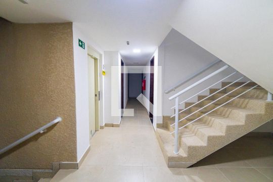 Hall de entrada de apartamento para alugar com 2 quartos, 51m² em Vila Gea, São Paulo