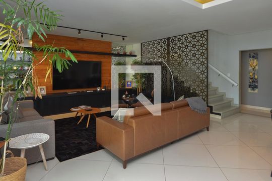 Sala de casa de condomínio à venda com 6 quartos, 431m² em Barra da Tijuca, Rio de Janeiro