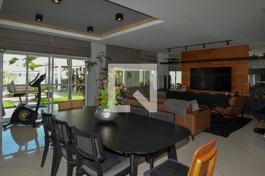 Casa de Condomínio à venda com 6 quartos, 431m² em Barra da Tijuca, Rio de Janeiro