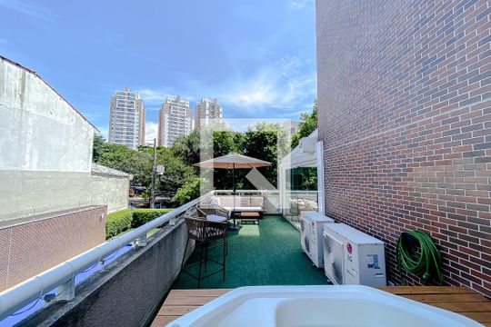 Varanda de apartamento à venda com 1 quarto, 148m² em Vila Mariana, São Paulo