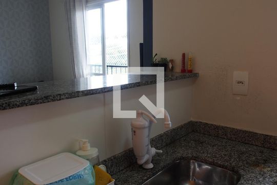 Cozinha e Área de Serviço de apartamento à venda com 2 quartos, 65m² em Medeiros, Jundiaí