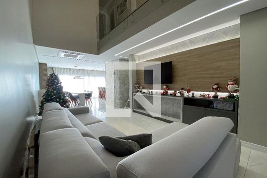 sala  de casa de condomínio à venda com 4 quartos, 188m² em Fátima, Canoas