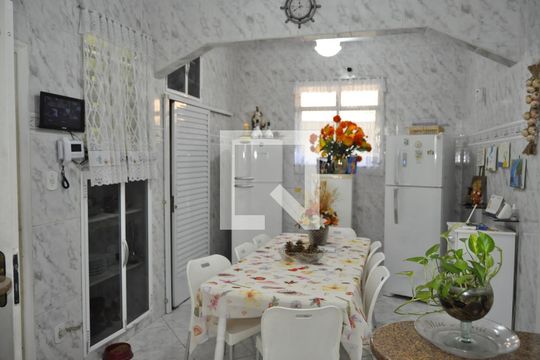 Casa à venda com 10 quartos, 450m² em Cachambi, Rio de Janeiro