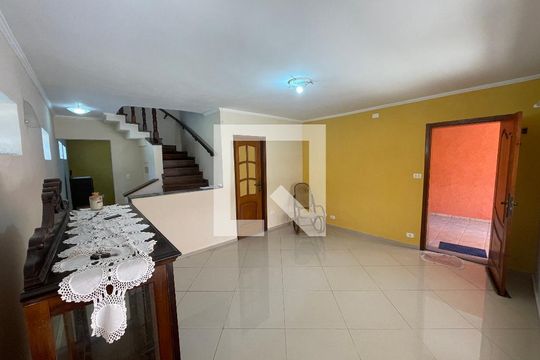 Sala de casa à venda com 3 quartos, 260m² em Vila Silveira, Guarulhos