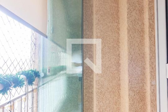 Varanda  de apartamento à venda com 3 quartos, 57m² em Novo Osasco, Osasco