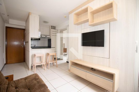 Sala de apartamento para alugar com 2 quartos, 36m² em Zona Industrial (guará), Brasília