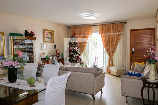 Sala de casa à venda com 4 quartos, 430m² em Osvaldo Cruz, São Caetano do Sul