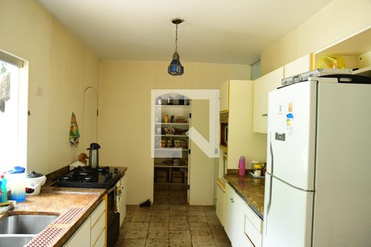 Cozinha de casa de condomínio para alugar com 7 quartos, 900m² em Chácara Granja Velha, Cotia
