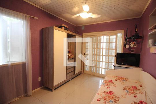 Quarto 2 de casa à venda com 4 quartos, 198m² em Niterói, Canoas