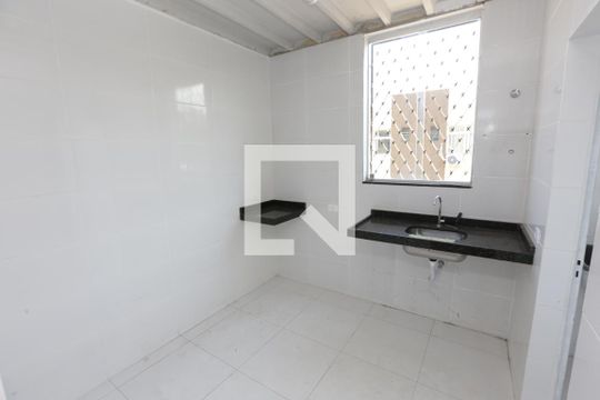 Cozinha de apartamento para alugar com 3 quartos, 78m² em Bairro da Glória, Contagem