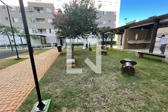 Área comum de apartamento para alugar com 2 quartos, 48m² em Jardim do Lago, São Paulo