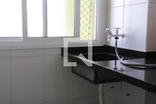 Detalhe da área de serviço de apartamento para alugar com 2 quartos, 56m² em Jardim Colorado, São Paulo
