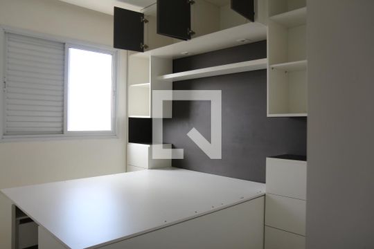 Quarto de apartamento para alugar com 2 quartos, 56m² em Jardim Colorado, São Paulo