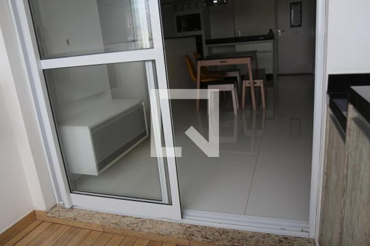 Sacada de apartamento para alugar com 2 quartos, 56m² em Jardim Colorado, São Paulo
