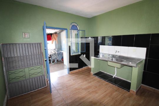 Casa de Condomínio à venda com 8 quartos, 130m² em Jardim Brasil (zona Norte), São Paulo