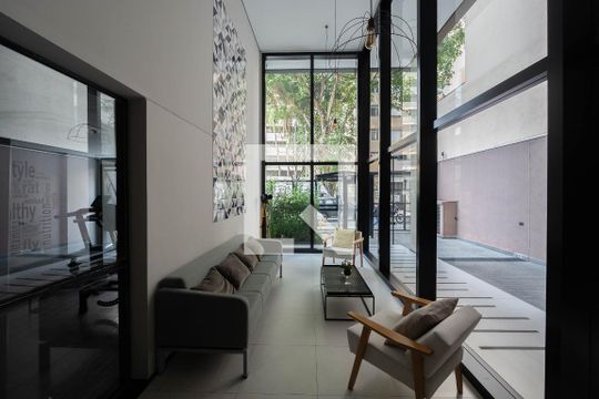 Hall de entrada de apartamento para alugar com 1 quarto, 30m² em Consolação, São Paulo