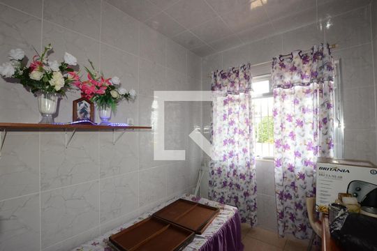 Quarto 3 de casa à venda com 3 quartos, 223m² em Irajá, Rio de Janeiro