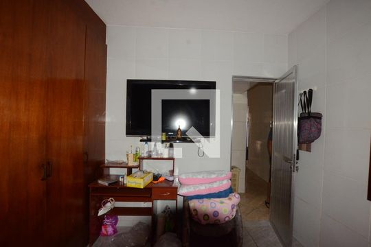 Quarto 1 de casa à venda com 3 quartos, 223m² em Irajá, Rio de Janeiro