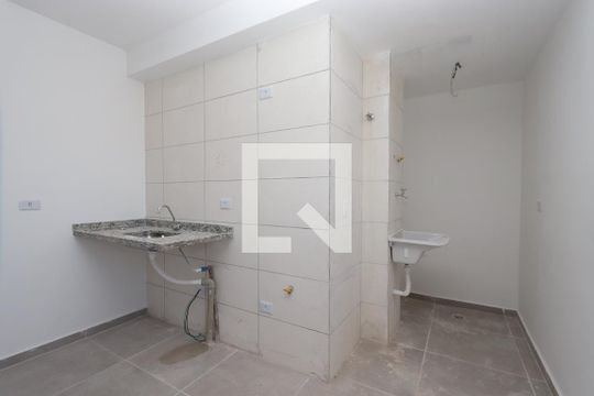 Cozinha/Lavanderia de apartamento à venda com 2 quartos, 45m² em Vila Lucia, São Paulo