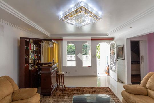 Sala  de casa para alugar com 6 quartos, 480m² em Cidade Patriarca, São Paulo