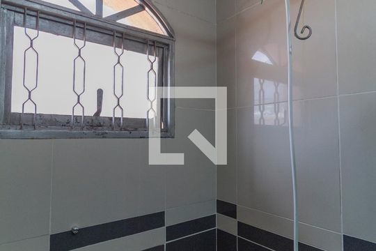 Banheiro Suíte 2 de casa para alugar com 6 quartos, 480m² em Cidade Patriarca, São Paulo