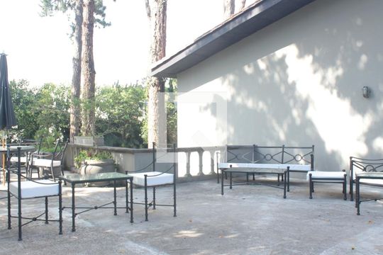 Varanda de casa à venda com 3 quartos, 1054m² em Vila Progredior, São Paulo