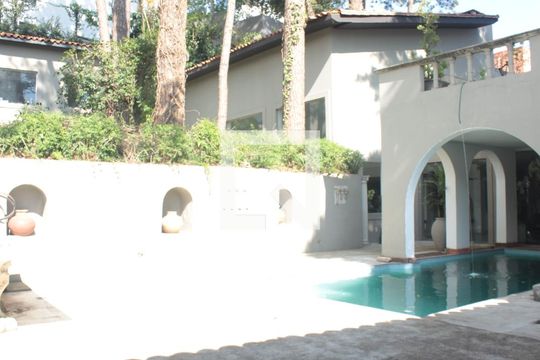 Piscina de casa à venda com 3 quartos, 1054m² em Vila Progredior, São Paulo
