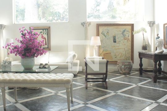 Sala 2 de casa à venda com 3 quartos, 1054m² em Vila Progredior, São Paulo