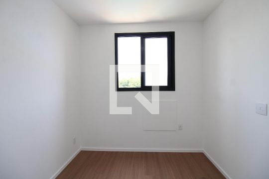 Quarto 1 de apartamento para alugar com 1 quarto, 44m² em Jacarepaguá, Rio de Janeiro