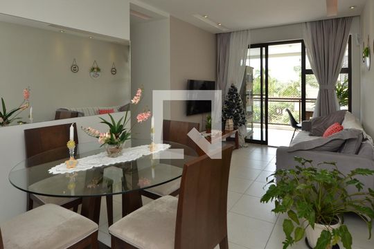 Apartamento para alugar com 2 quartos, 75m² em Recreio dos Bandeirantes, Rio de Janeiro
