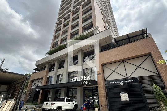 Fachada de kitnet/studio para alugar com 1 quarto, 41m² em Setor Bueno, Goiânia
