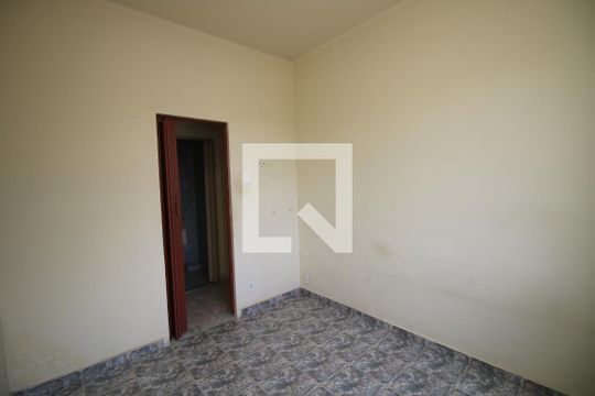 Quarto 2 de apartamento para alugar com 2 quartos, 40m² em Cordovil, Rio de Janeiro