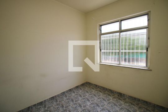 Quarto 2 de apartamento para alugar com 2 quartos, 40m² em Cordovil, Rio de Janeiro