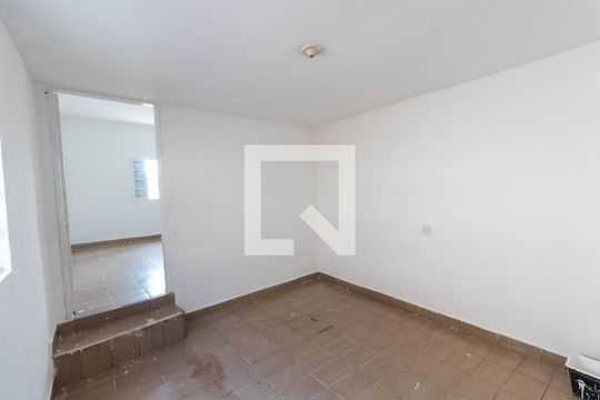 Quarto 1 de casa para alugar com 2 quartos, 80m² em Artur Alvim, São Paulo