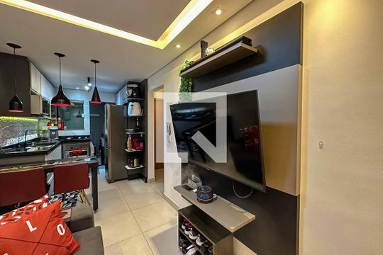 Sala de casa de condomínio à venda com 2 quartos, 40m² em Parada Inglesa, São Paulo