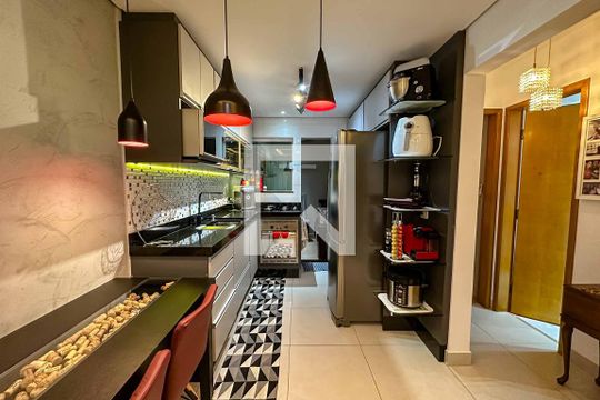 Cozinha de casa de condomínio à venda com 2 quartos, 40m² em Parada Inglesa, São Paulo