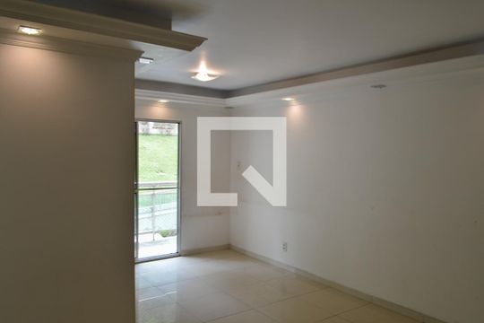 Sala de apartamento à venda com 3 quartos, 72m² em Pechincha, Rio de Janeiro
