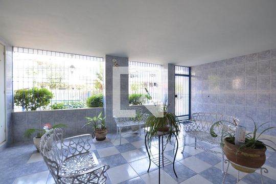 Hall de entrada de apartamento à venda com 2 quartos, 70m² em Vila da Penha, Rio de Janeiro
