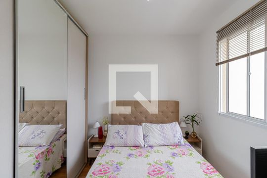 Quarto 1 de apartamento à venda com 2 quartos, 32m² em Parque Fongaro, São Paulo