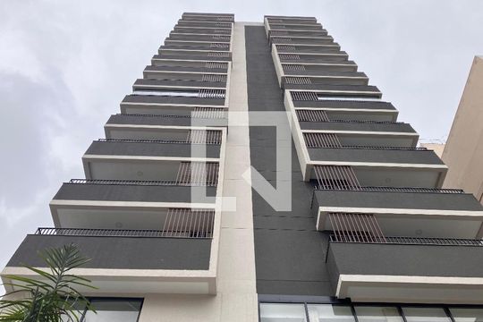 Fachada de kitnet/studio para alugar com 1 quarto, 25m² em Pinheiros, São Paulo