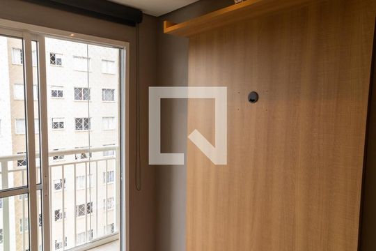 Quarto de apartamento para alugar com 1 quarto, 32m² em Vila Penteado, São Paulo