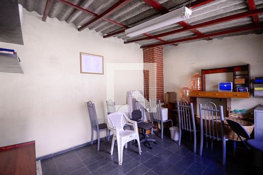 Quarto 3/ Escritório de casa à venda com 3 quartos, 140m² em Vila Moinho Velho, São Paulo