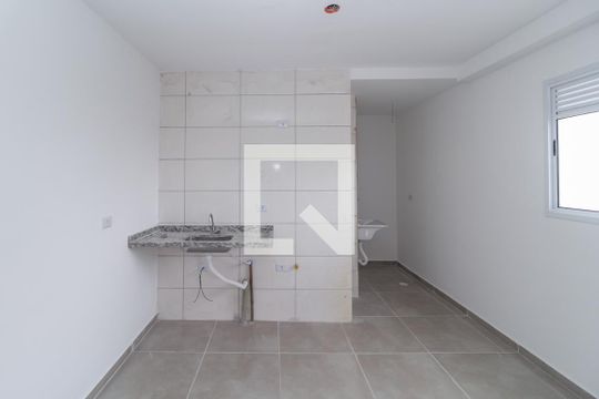 Cozinha de apartamento à venda com 2 quartos, 51m² em Vila Lucia, São Paulo
