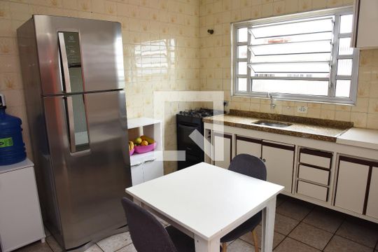 Cozinha de casa à venda com 2 quartos, 150m² em Jardim Marabá(zona Sul), São Paulo