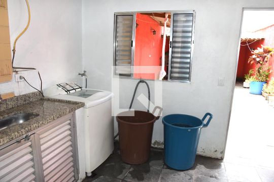 Área de Serviço de casa à venda com 2 quartos, 150m² em Jardim Marabá(zona Sul), São Paulo